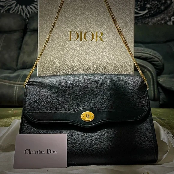 Authentic vintage Christian Dior Black Leather shoulder bag with Gold Accents - Picture 17 of 17